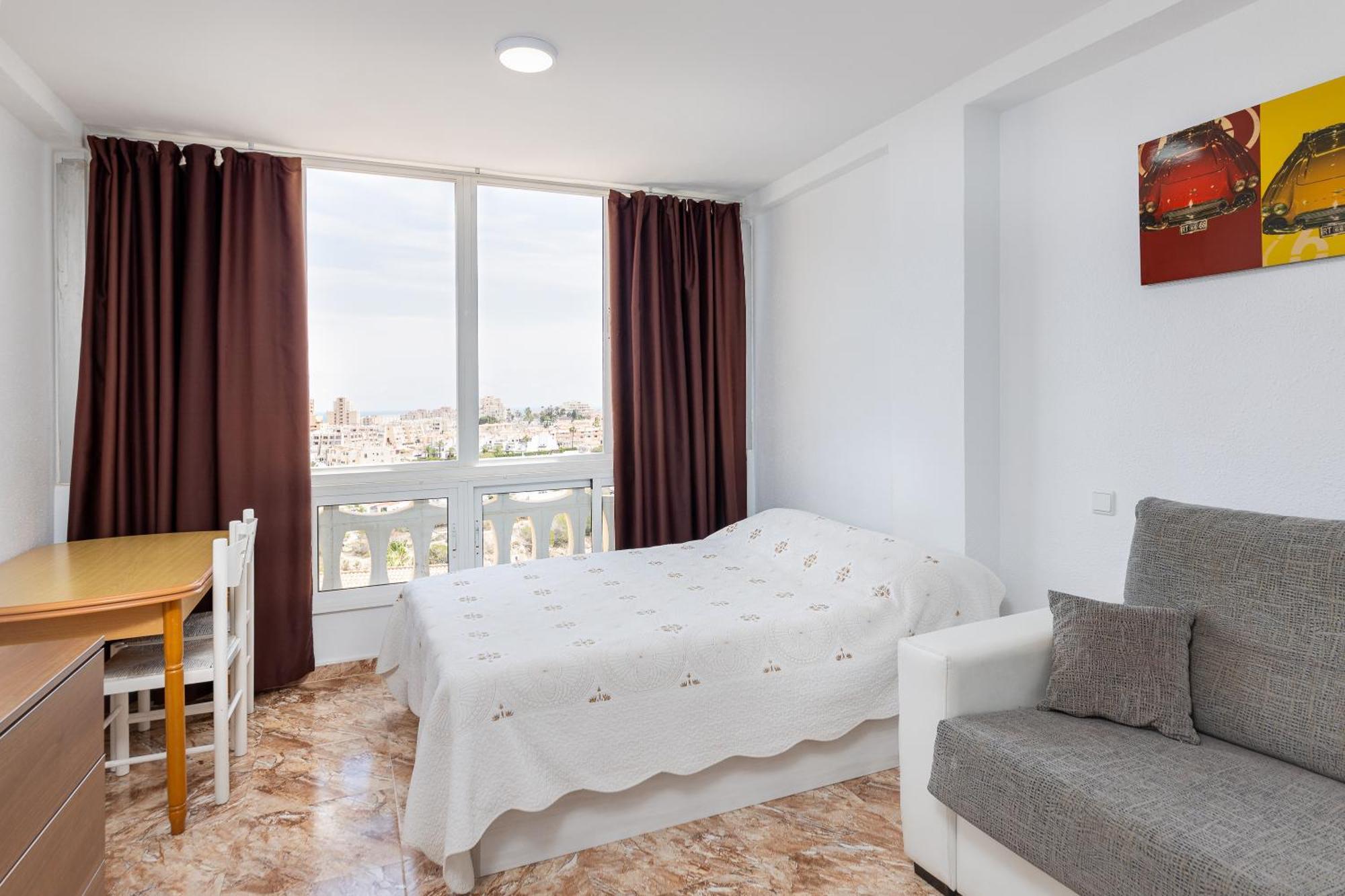 Estudio La Mata Torrevieja Luaran gambar